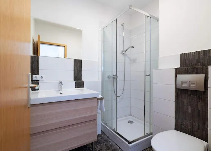 Kiter Eg Mit Terrasse